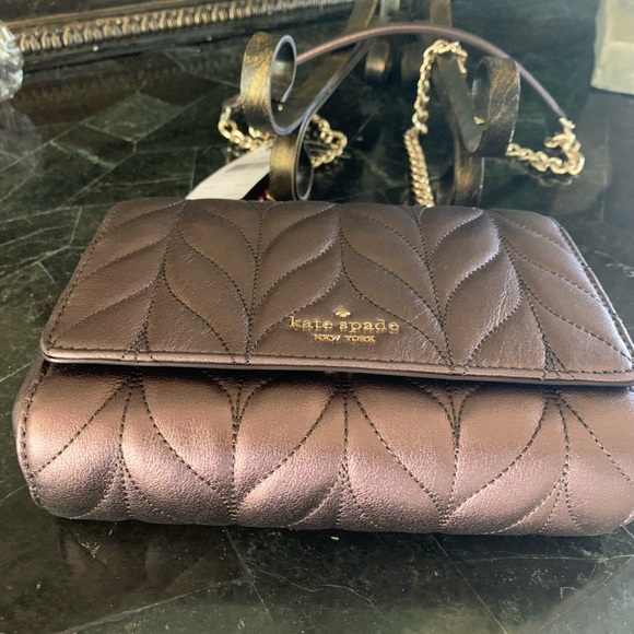 Beautiful Metallic Kate Spade Crossbody bag - Picture 4 of 10